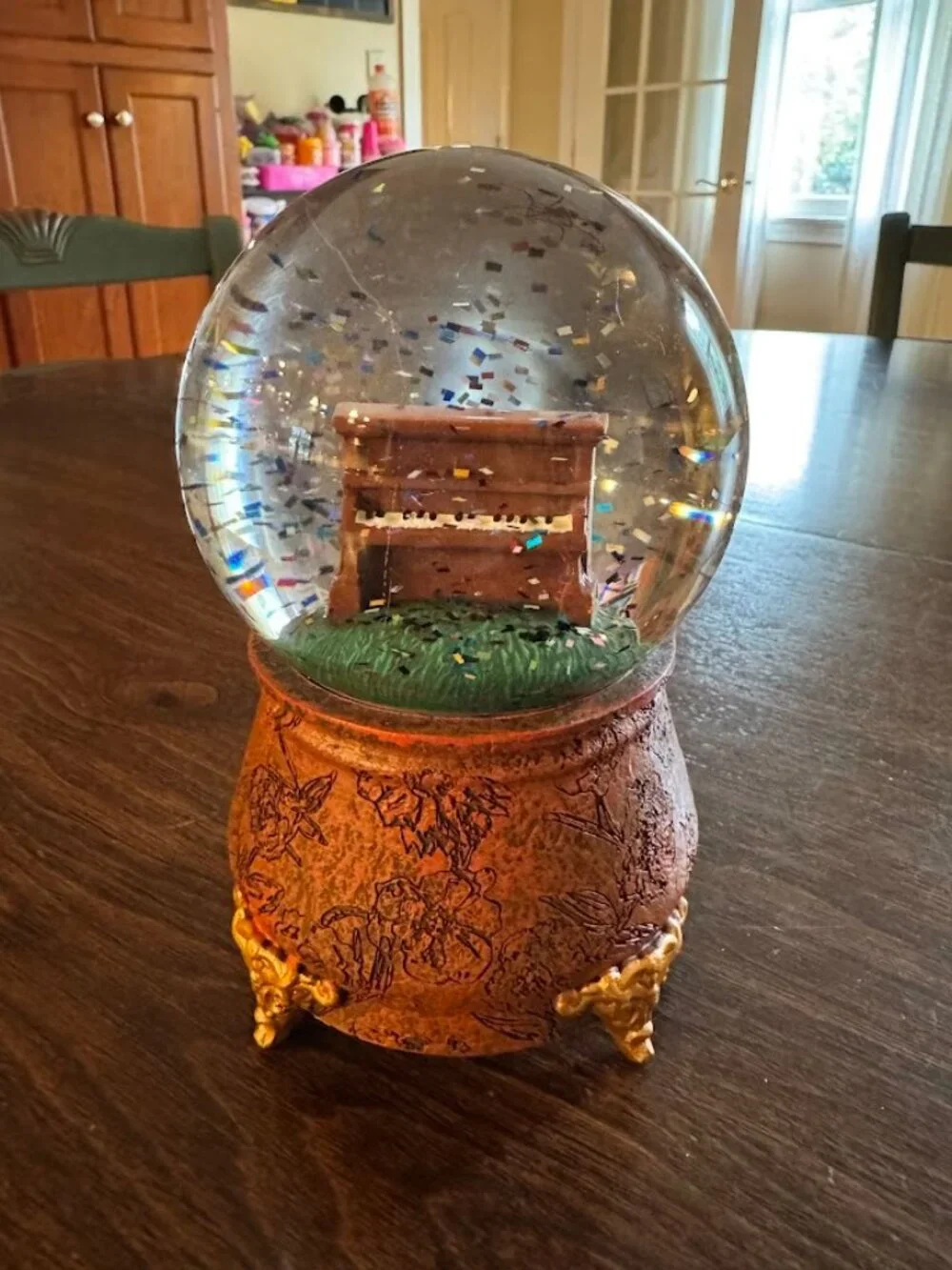 Taylor Swift The Eras Tour Acoustic Piano Snow Globe - Picture 2 of 5